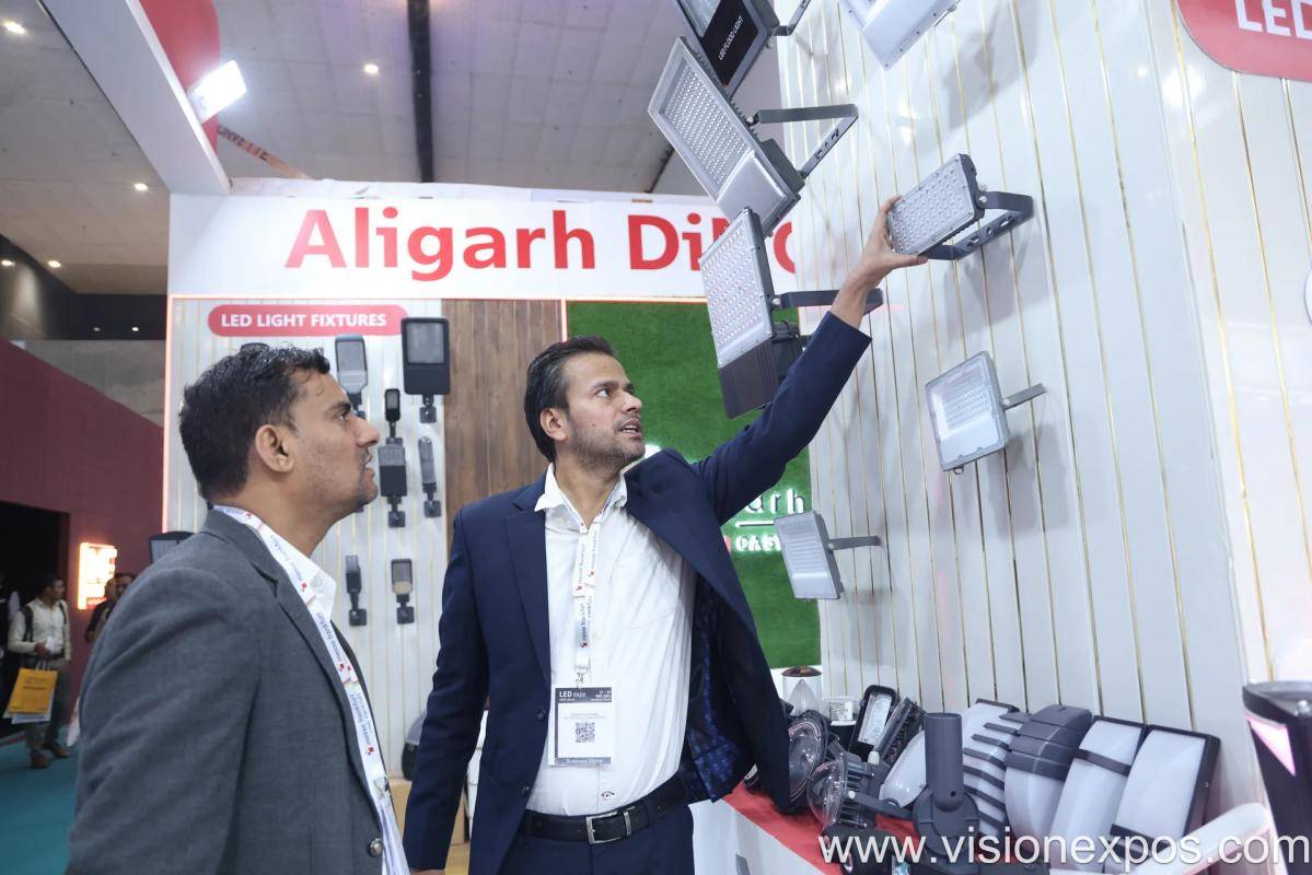 2027年中东迪拜照明和智能建筑展览会<br>Light+Intelligent Building Middle East 2027插图2 2027年中东迪拜照明和智能建筑展览会<br>Light+Intelligent Building Middle East 2027插图2