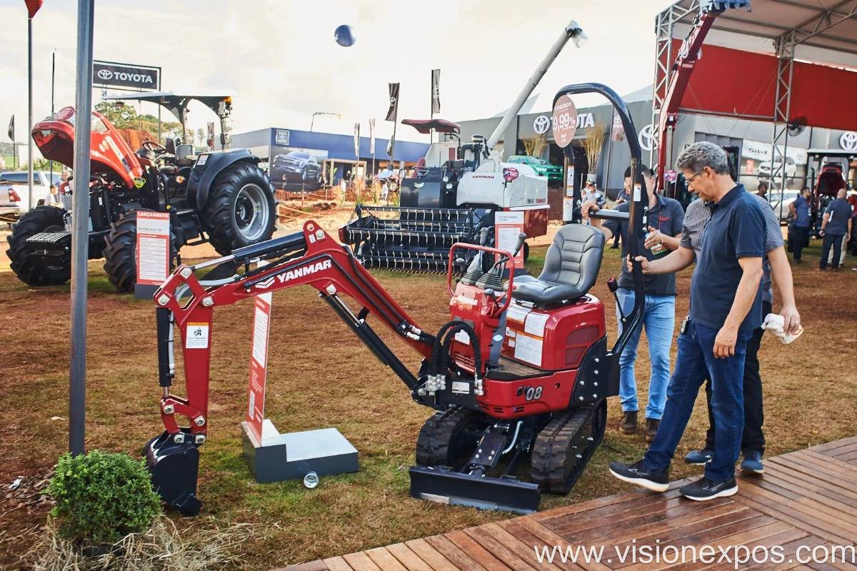 2027年巴西农业机械灌溉节水植保畜牧设备展<br>AGRISHOW 2027插图1 2027年巴西农业机械灌溉节水植保畜牧设备展<br>AGRISHOW 2027插图1