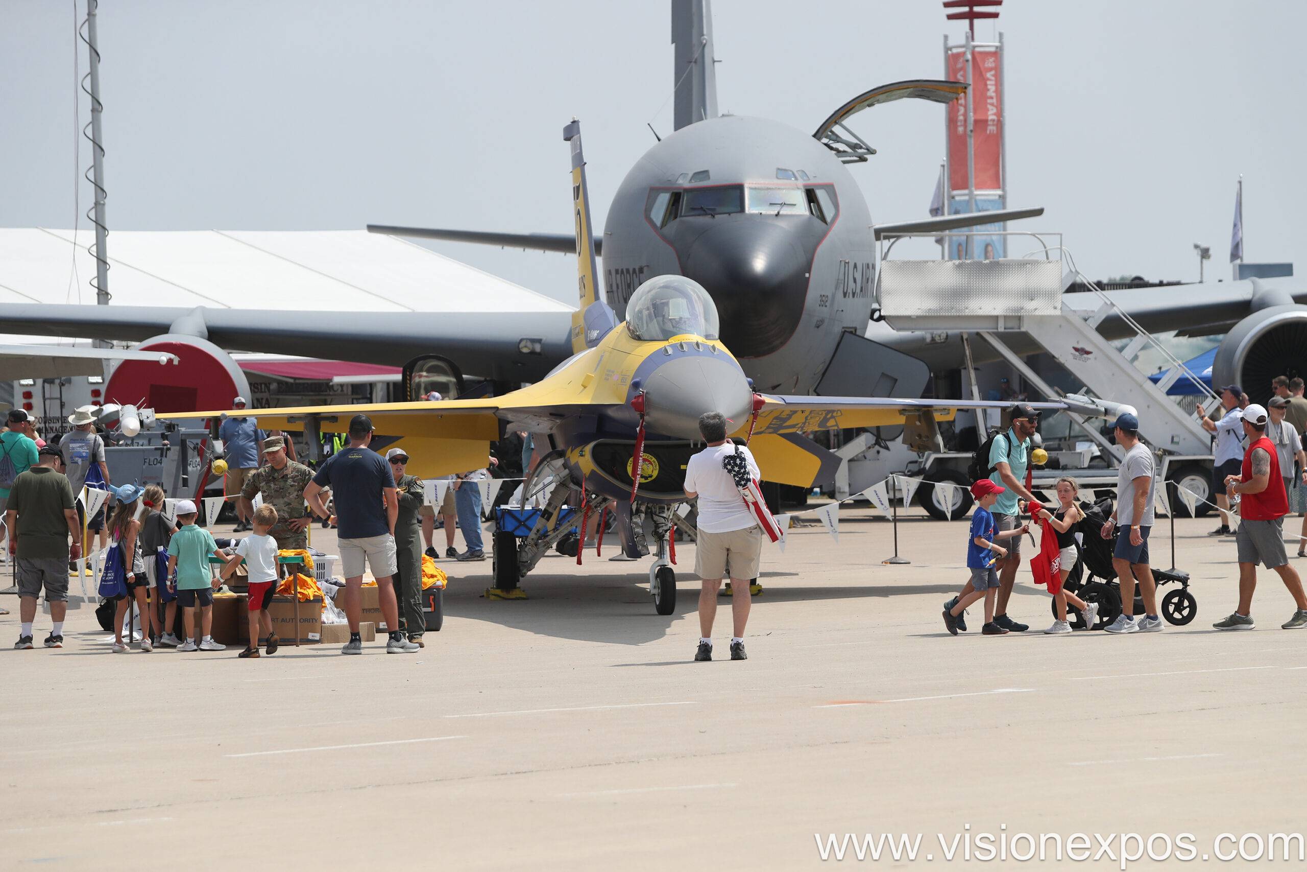 2026年美国奥什科什航空展览会<br>EAA AirVenture 2026插图3 2026年美国奥什科什航空展览会<br>EAA AirVenture 2026插图3