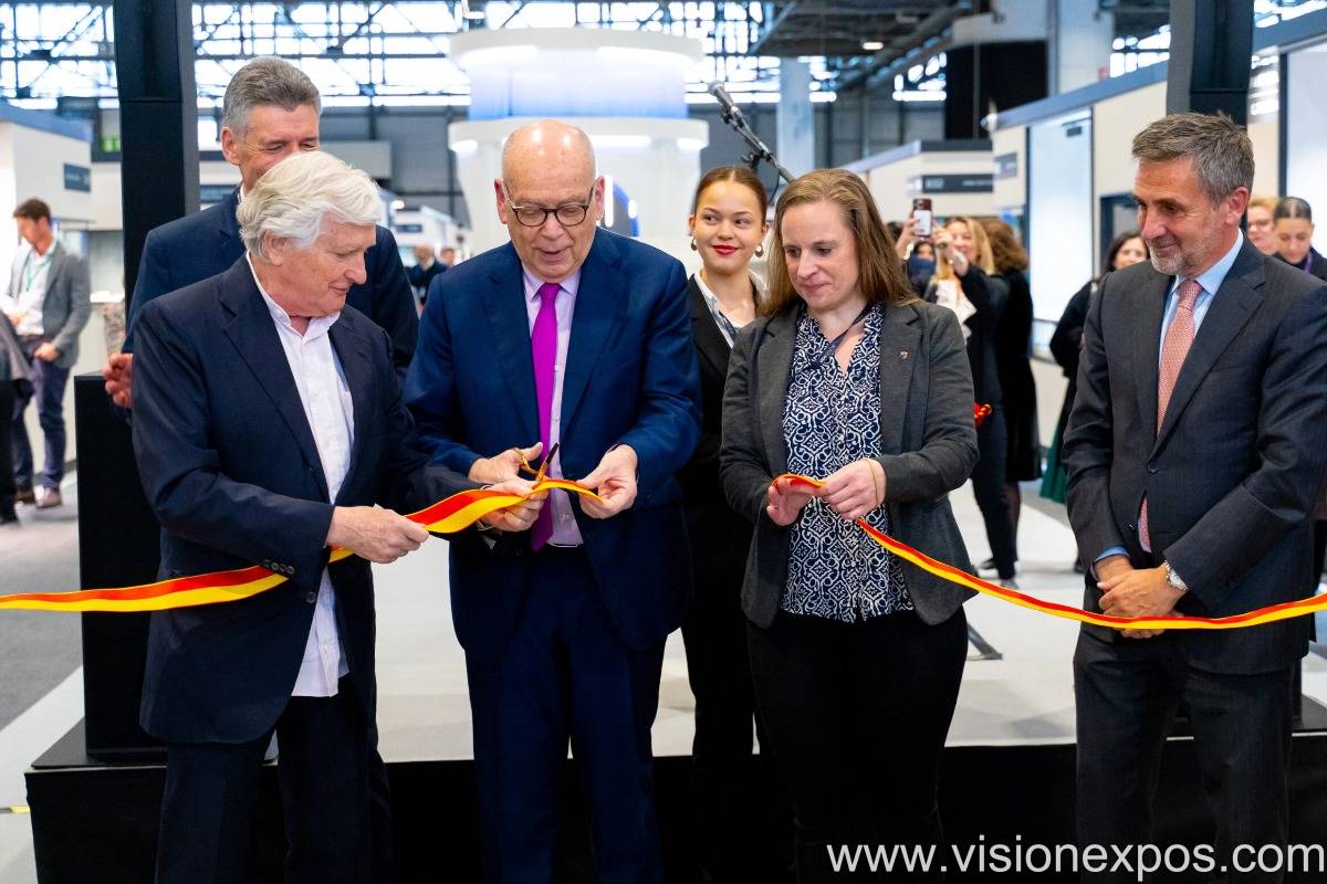 2027年瑞士日内瓦珠宝宝石原料工艺设备展览会<br>GEMGENEVE 2027插图6 2027年瑞士日内瓦珠宝宝石原料工艺设备展览会<br>GEMGENEVE 2027插图6