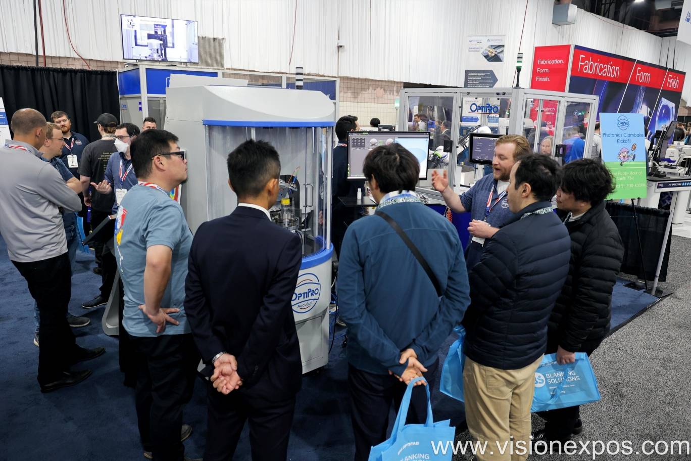 2027年美国罗彻斯特光学元器件加工设备技术展<br>SPIE OPTIFAB 2027插图1 2027年美国罗彻斯特光学元器件加工设备技术展<br>SPIE OPTIFAB 2027插图1