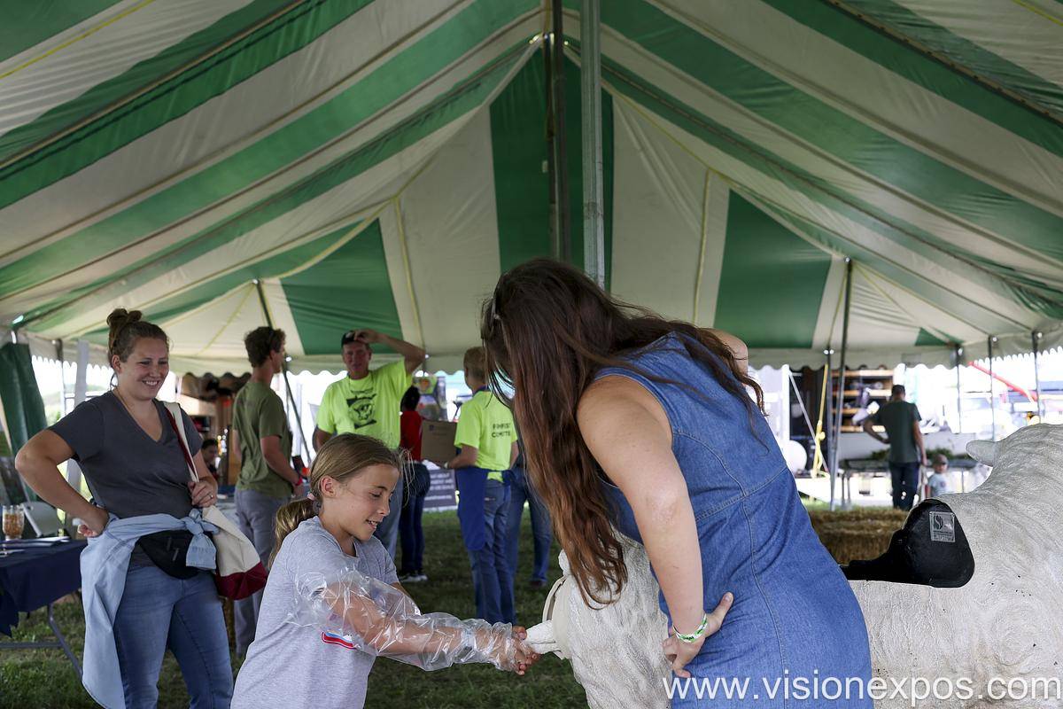 2026年美国雷德伍德农业机械畜牧养殖设备展<br>MINNESOTA FARMFEST 2026插图2 2026年美国雷德伍德农业机械畜牧养殖设备展<br>MINNESOTA FARMFEST 2026插图2