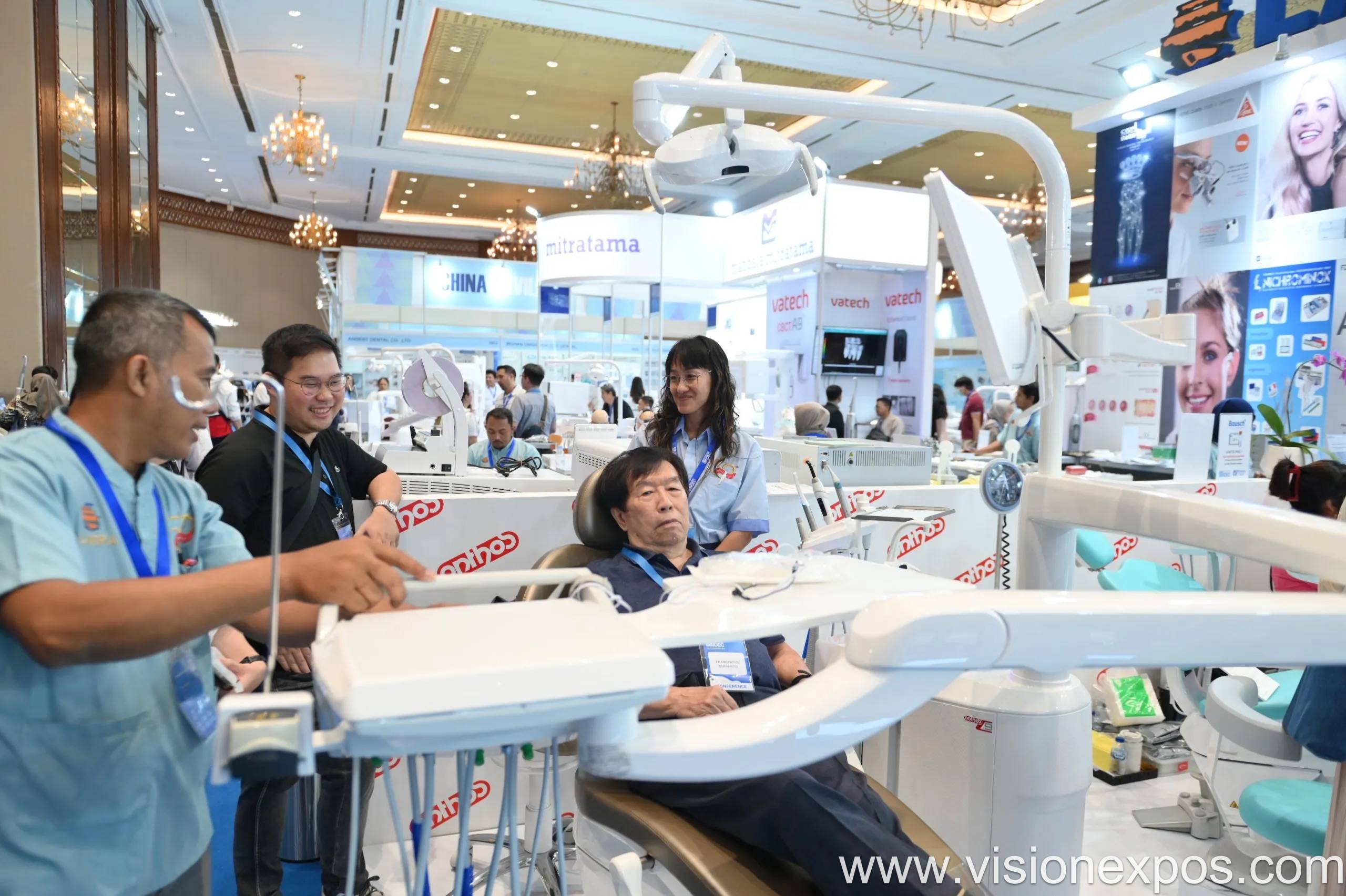 2027年印尼口腔及牙科展览会<br>IDEC 2027插图2 2027年印尼口腔及牙科展览会<br>IDEC 2027插图2