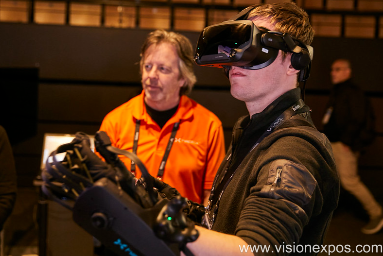 2027年法国拉瓦尔虚拟现实XR与AI人工智能展<br>Laval Virtual 2027插图6 2027年法国拉瓦尔虚拟现实XR与AI人工智能展<br>Laval Virtual 2027插图6